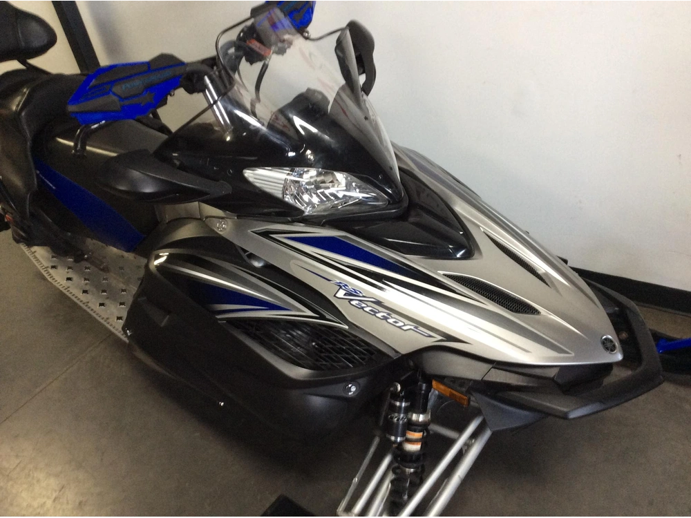 Yamaha Vector Ltx Gt 137 Rs90l Ltx Gt 2011 alt