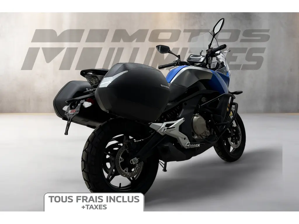 2023 CFMOTO 650 MT Adventura - Frais inclus+Taxes