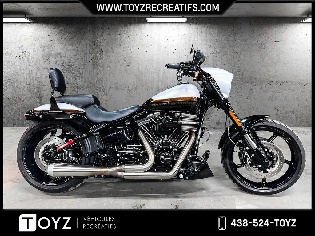 Harley-Davidson FXSE CVO PRO STREET BREAKOUT 117 ABS  2017