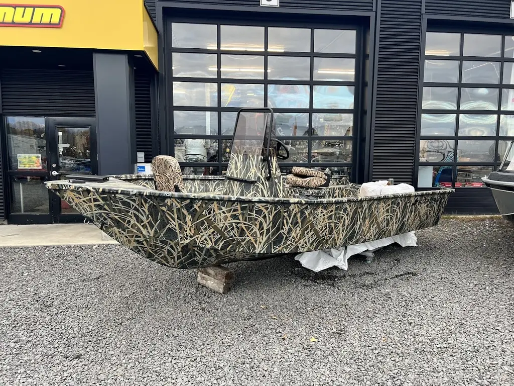 Starcraft FREEDOM 160 CC 90 HP SUZUKI 2026