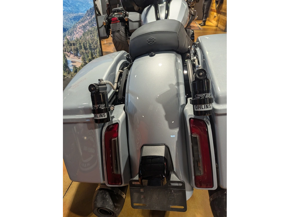 2024 Harley-davidson Street Glide alt