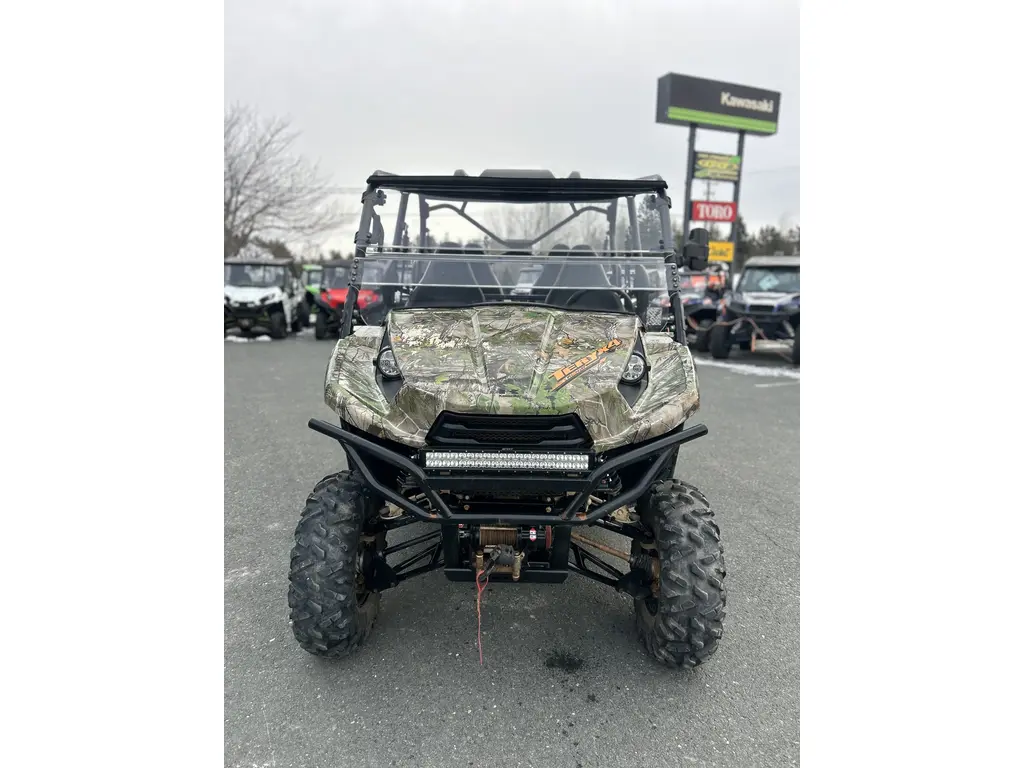 2015 Kawasaki TERYX 4