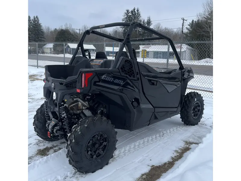 2025 Can-Am MAV TRAIL DPS 1000 7FSB