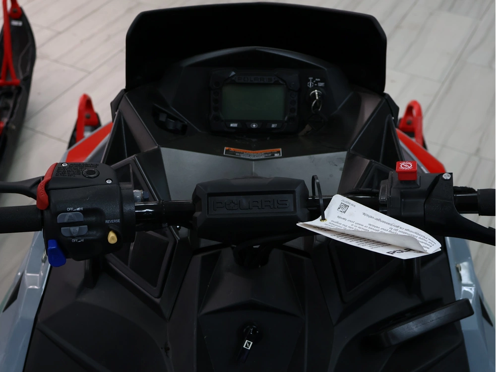 Polaris 550 Indy Evo 121 S24cbu5tsl 2024 alt