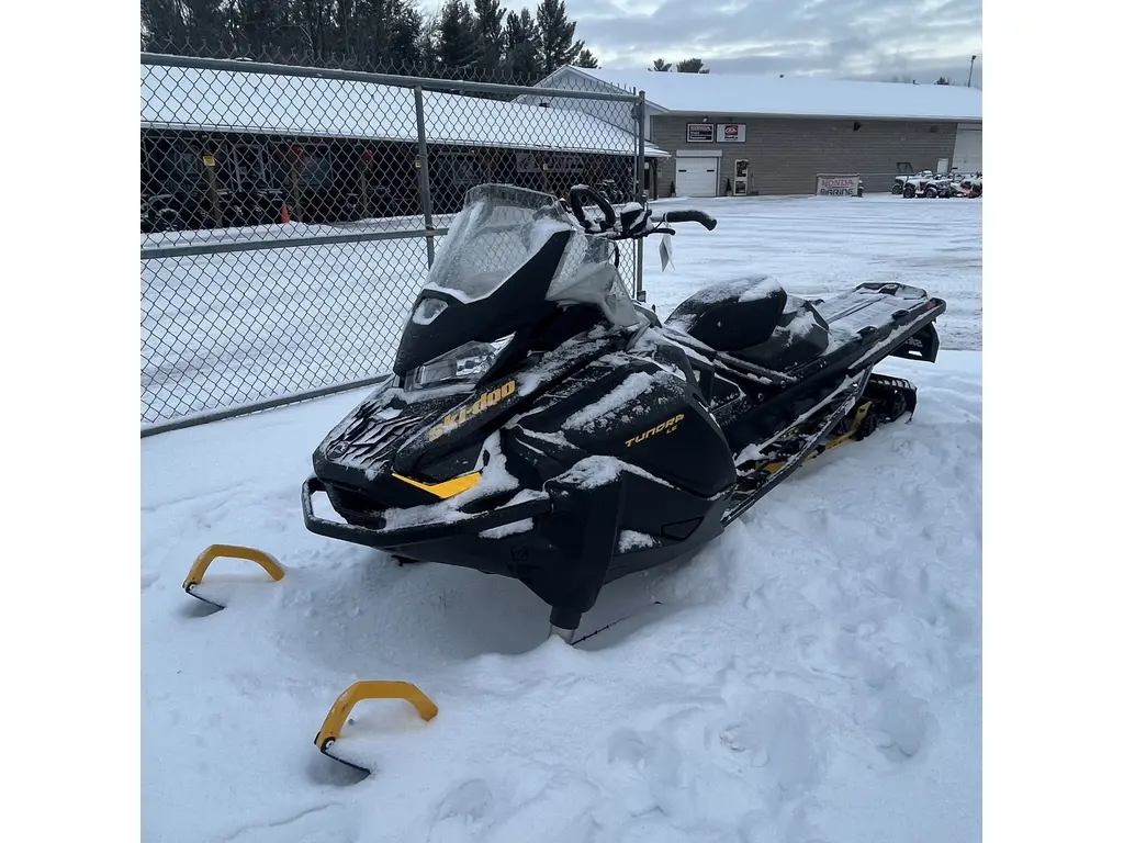 2025 Ski-Doo TUNDRA LE 600EFI