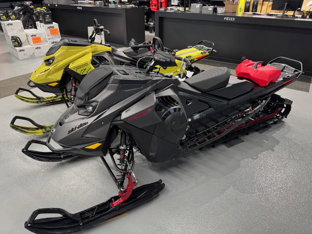 Ski-Doo SUMMIT EDGE 850 SPECIAL EDITION 2025