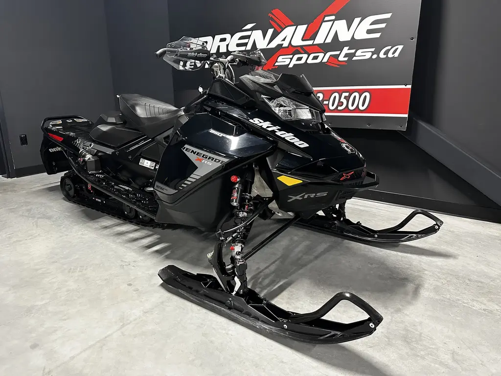 2019 Ski-Doo RENEGADE X-RS 850