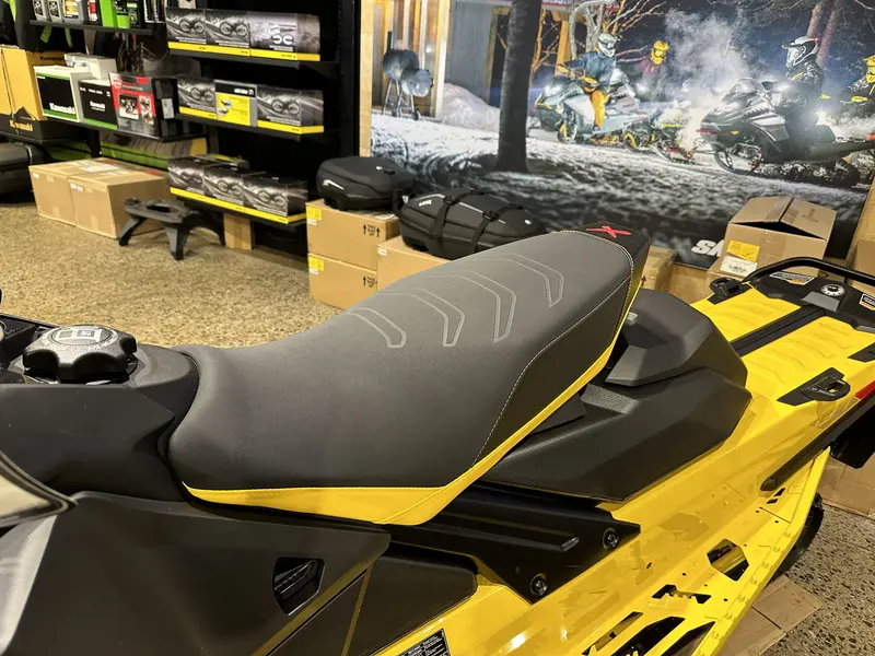 2024 Ski-Doo MXZ X 850 E-TEC $67/wk