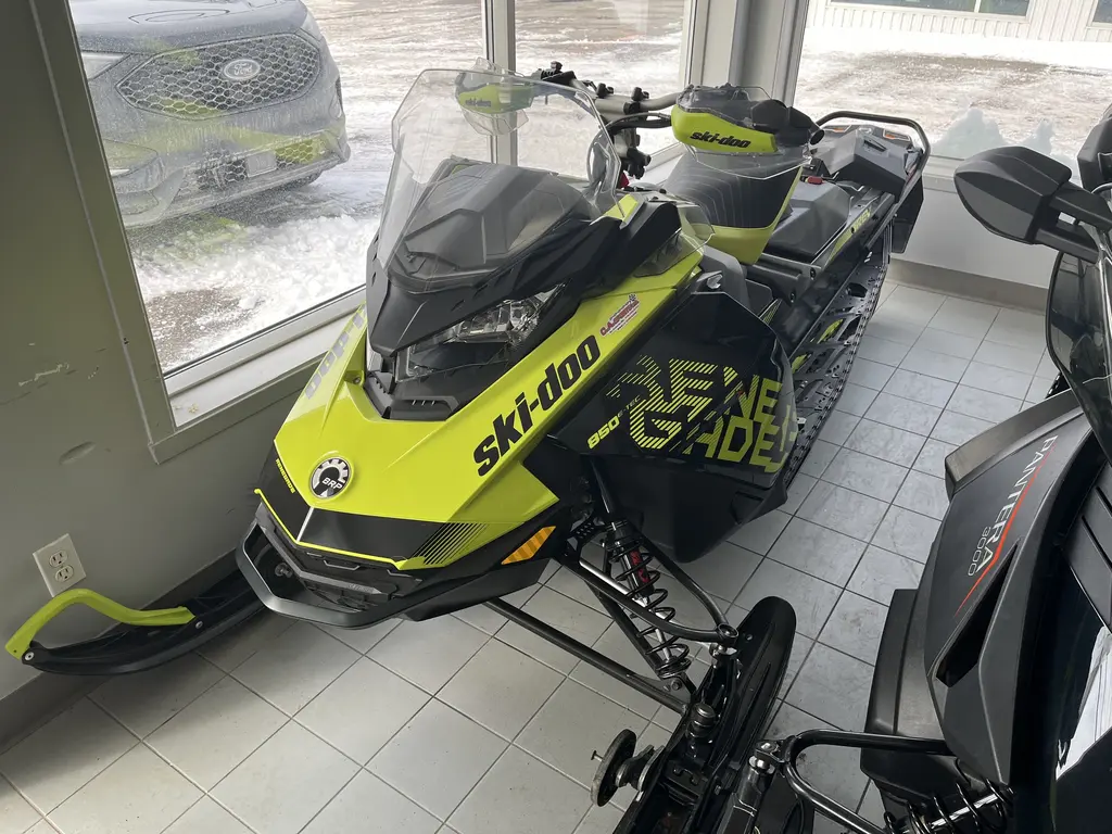 Ski-Doo RENEGADE X 850  2018