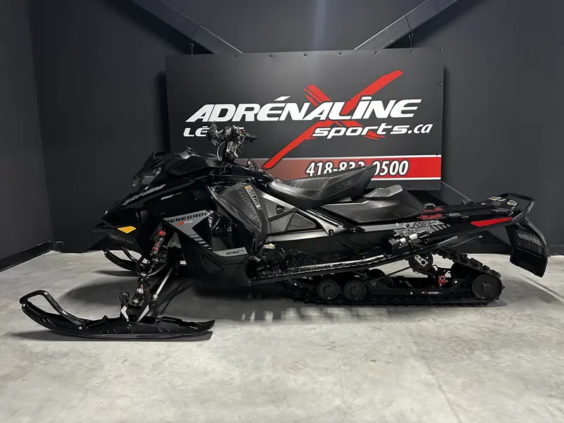 2019 Ski-Doo RENEGADE X-RS 850
