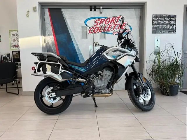 CFMOTO IBEX 800 LIQUIDATIONS - 3075$ 2024 - ADVENTURE model SPORT