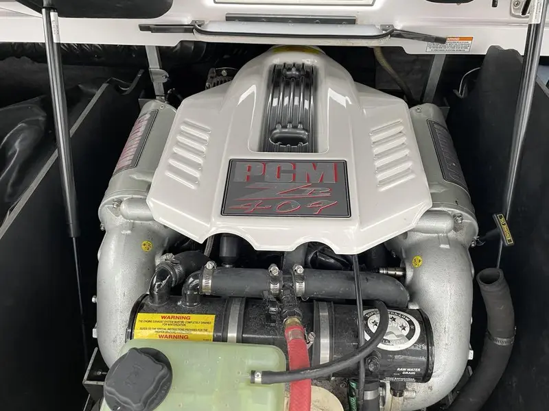 2012 SUPER AIR NAUTIQUE TEAM 230 **MODELE 23 PIEDS RARE SUR LE MARCHÉ**