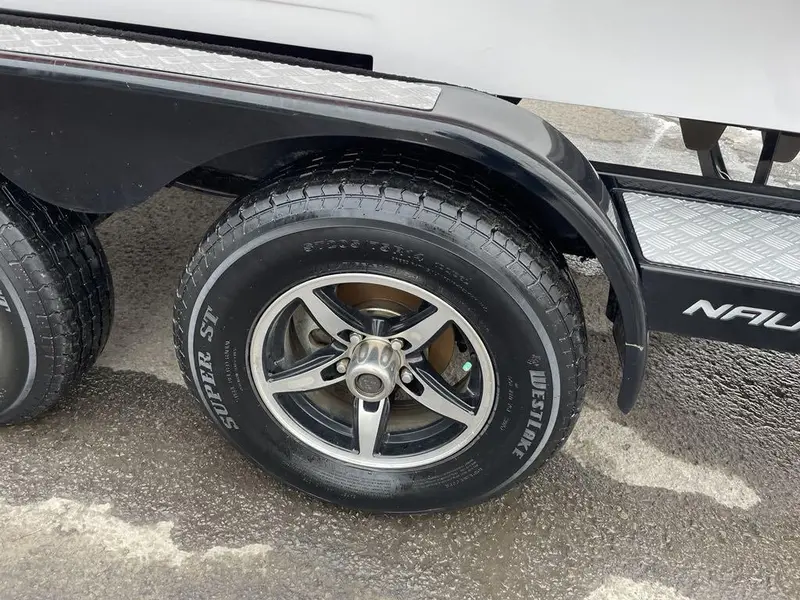 2012 SUPER AIR NAUTIQUE TEAM 230 **MODELE 23 PIEDS RARE SUR LE MARCHÉ**