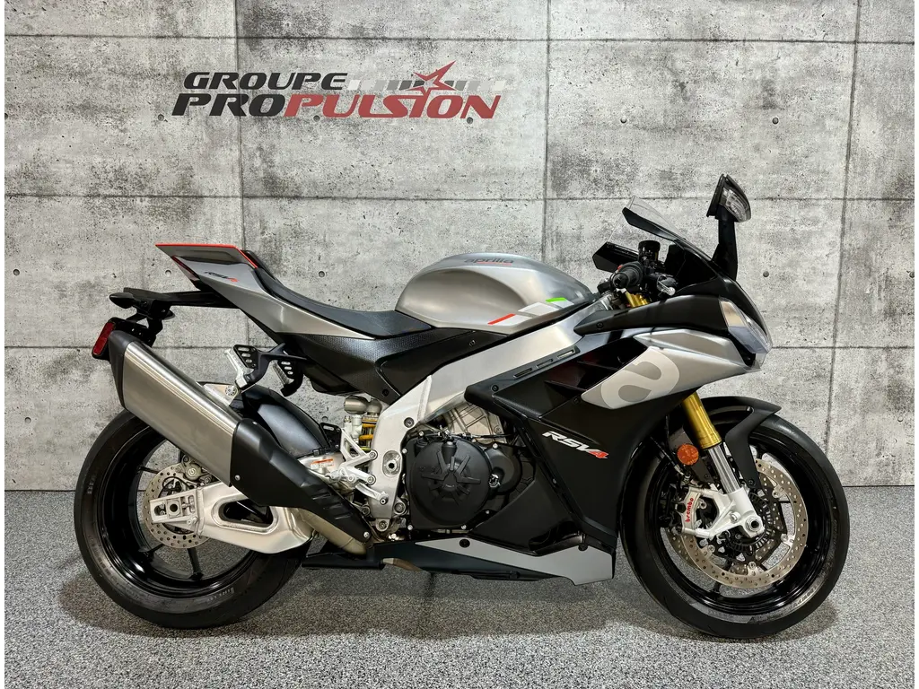 2022 Aprilia RSV4 RR ABS