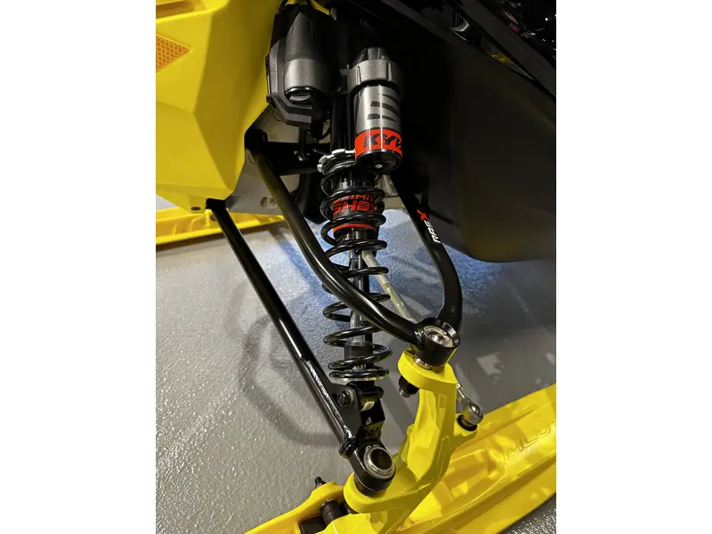 2022 Ski-Doo RENEGADE X-RS 850