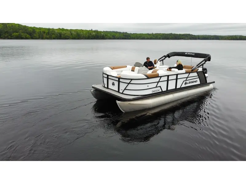 2023 Legend E23 DUAL LOUNGE BLUE