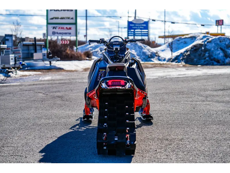 2024 Polaris 850 RMK KHAOS SLASH 155
