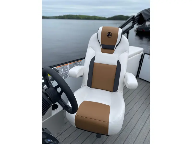 2023 Legend E23 DUAL LOUNGE BLUE