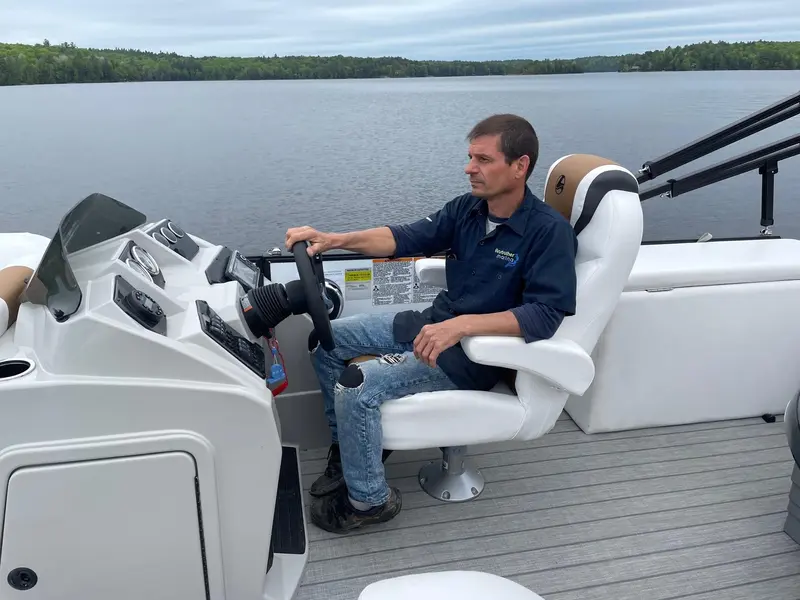 2023 Legend E23 DUAL LOUNGE BLUE