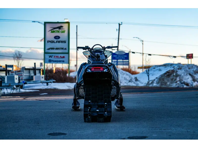 2024 Polaris 850 PRO RMK SLASH 155