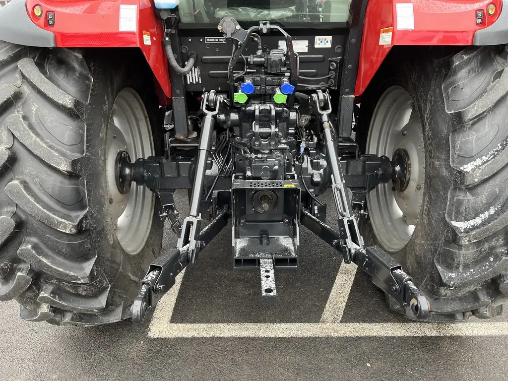 Case IH farmall 115C 2018