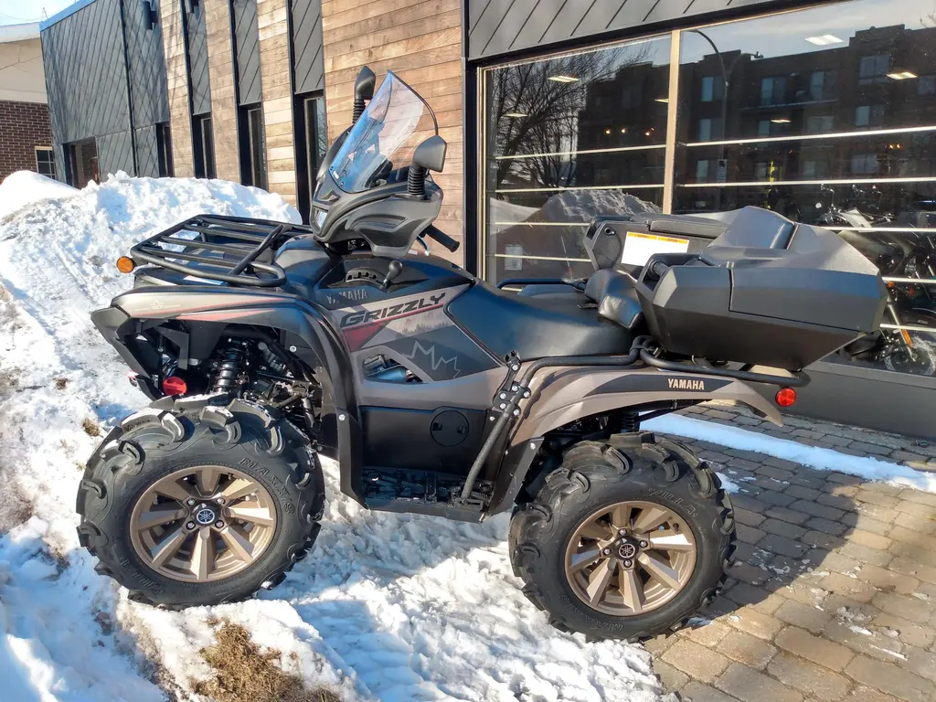 Yamaha GRIZZLY 700 EPS SE ( SPECIAL EDTION ) 2024 - ÉDITION CANADIENNE