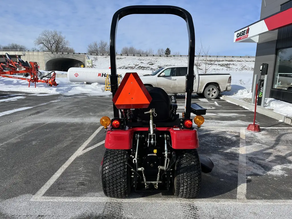 Mahindra Emax20S 2021