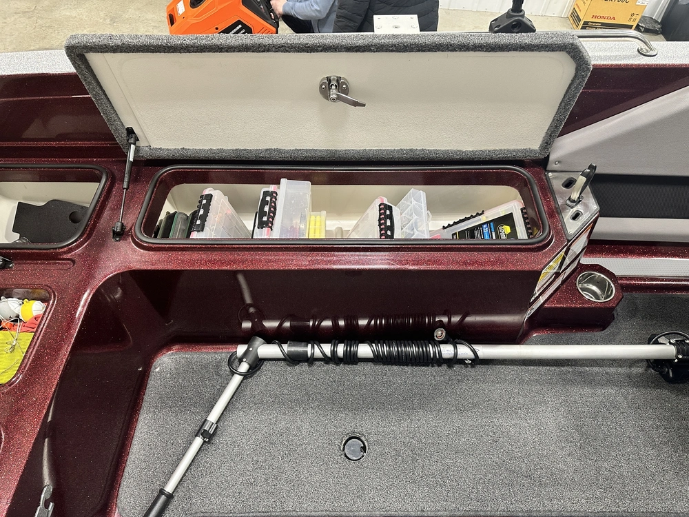 2022 Ranger 621 Pro Fs alt