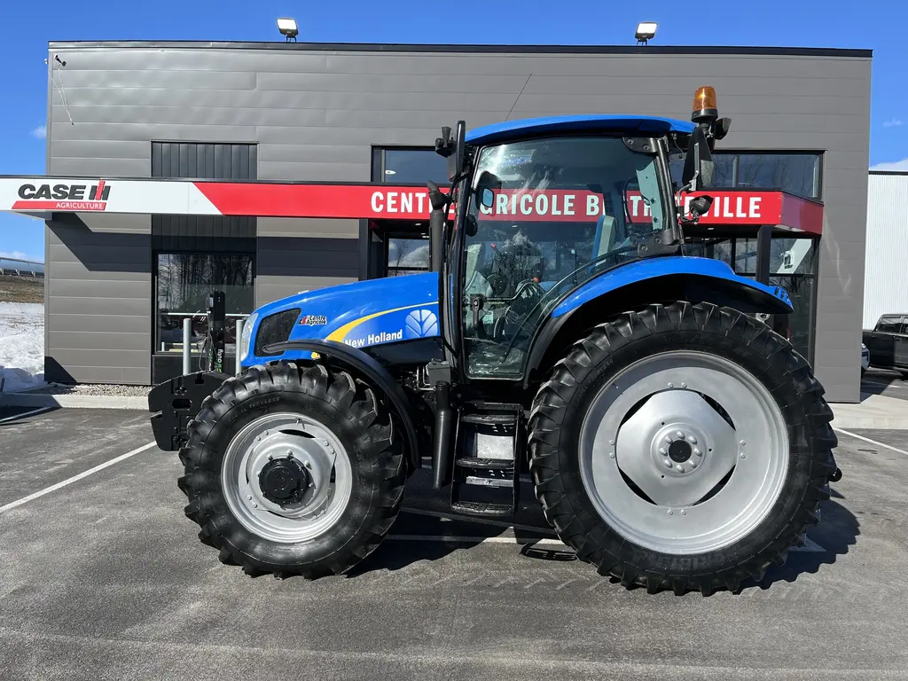 2010 New Holland  T6020