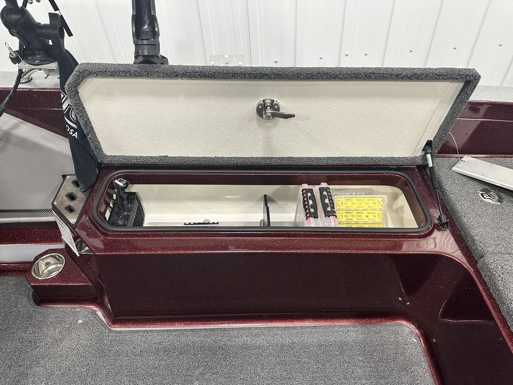 2022 Ranger 621 Pro Fs alt