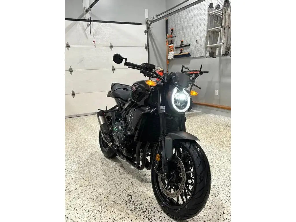 Honda CB1000R  2021