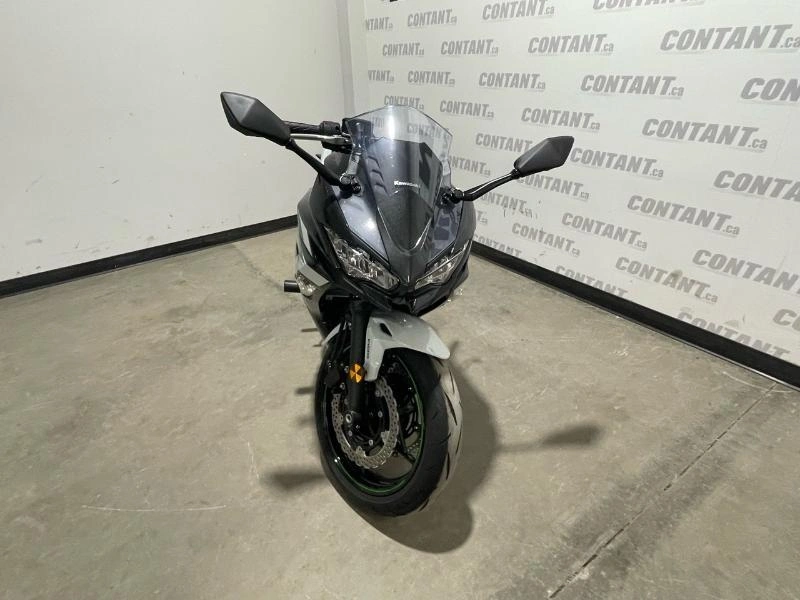 Kawasaki Ninja Ex 650 2022 alt