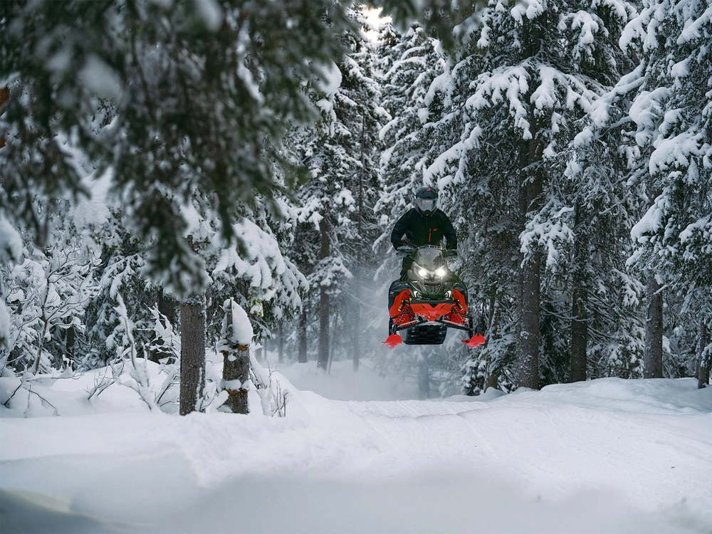 Lynx Lynx Brutal Re 20 900 Ace Turbo R 2026 alt