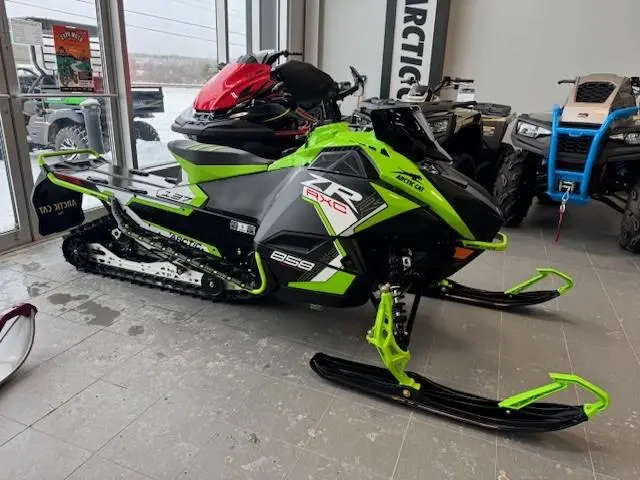 Arctic Cat ZR 858 137 RXC ES 2026