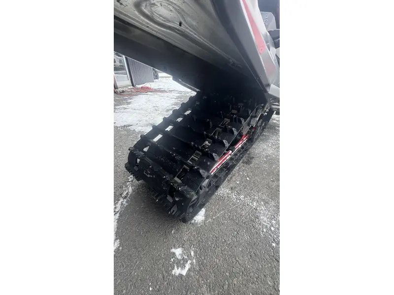 2023 Ski-Doo Renegade X 850