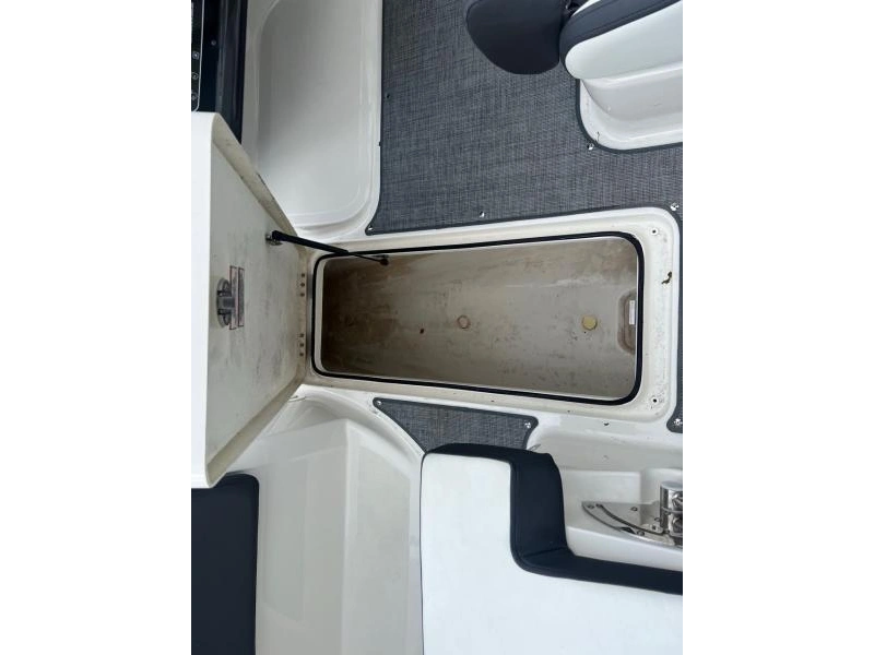Bayliner Bayliner Vr5 2021 alt