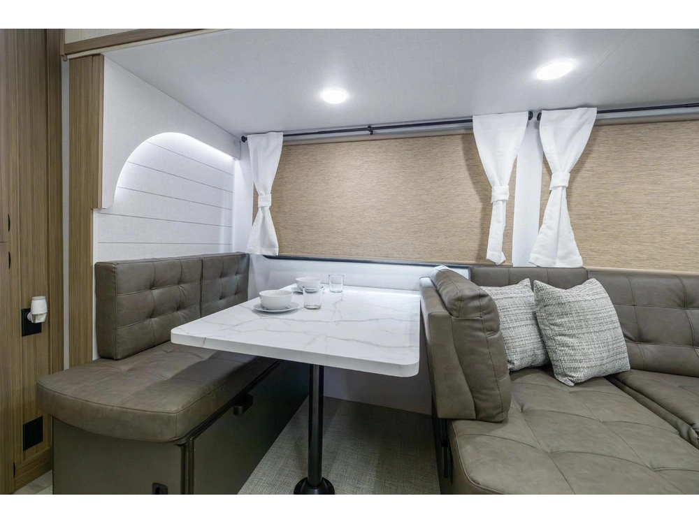 Forest River Wildwood 31kqbts 2026 alt