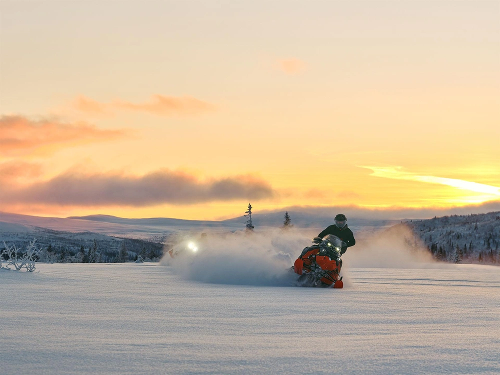 Lynx Brutal Re 20 900 Ace Turbo R 2026 alt