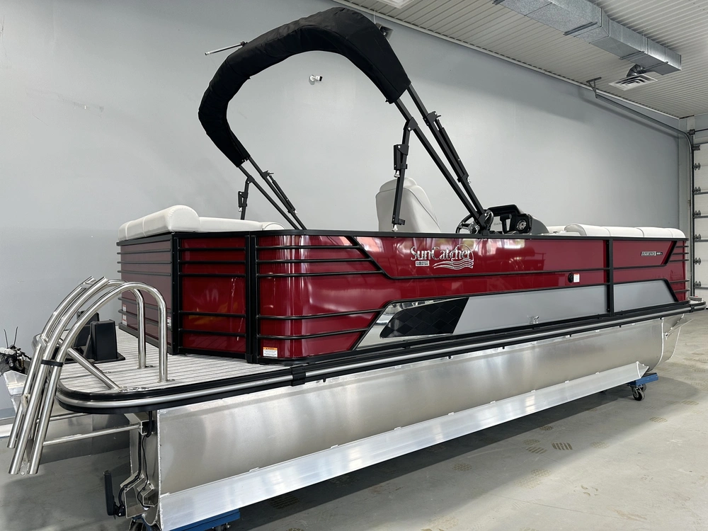 2024 Suncatcher Elite 322c alt