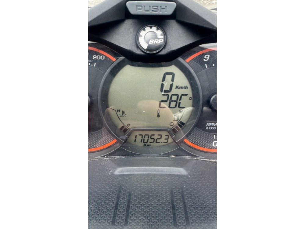 Ski-doo Renegade Adrenaline 850 E-tec 2017 alt
