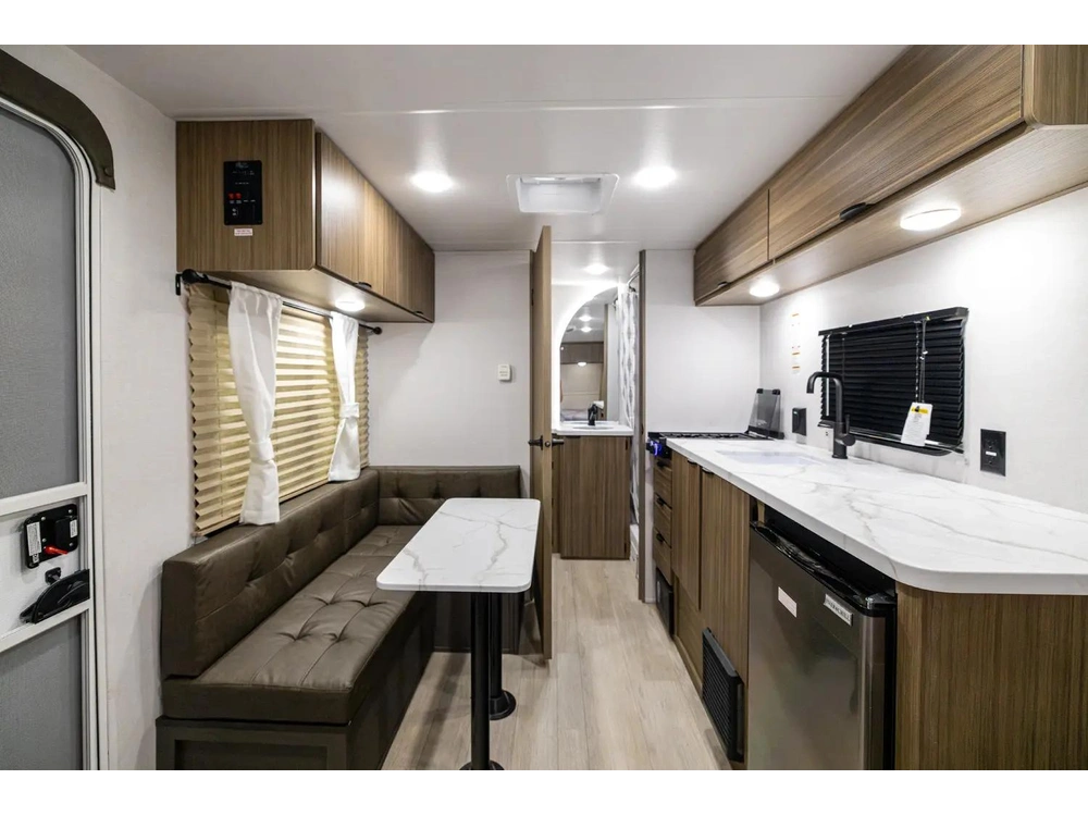 2026 Forest River Wildwood Fsx 164fble alt