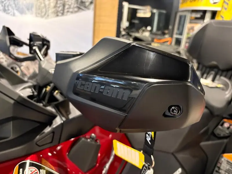 2025 Can-Am Outlander MAX XT 850