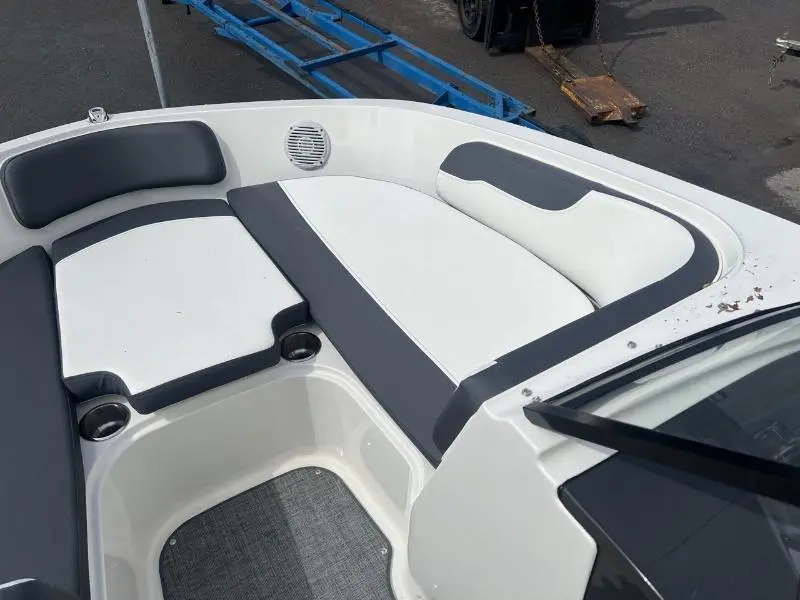 Bayliner BAYLINER VR5 2021