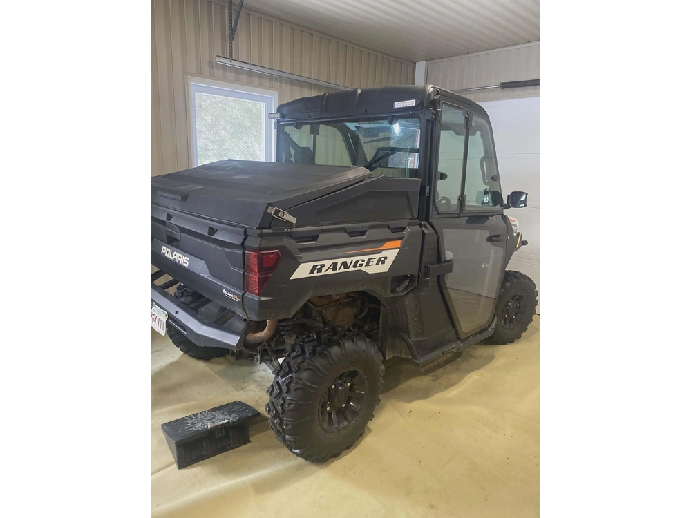 2023 Polaris Ranger 1000 Premium alt