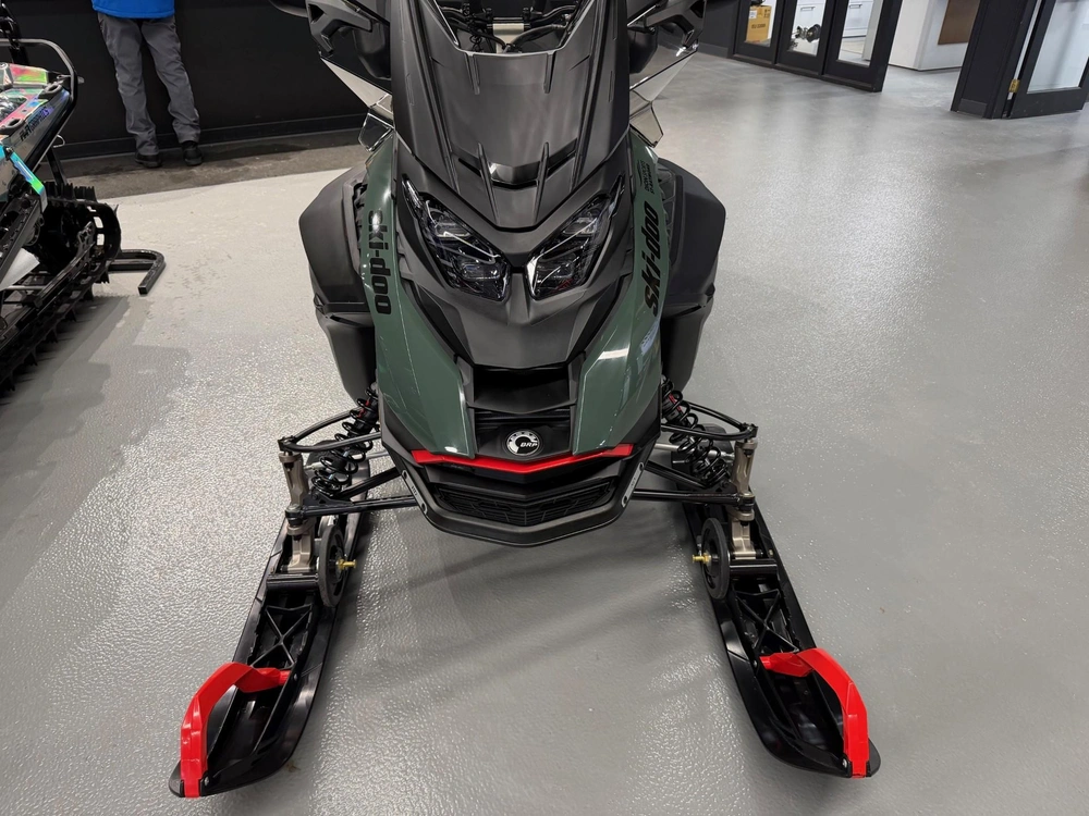 Ski-doo Expedition Se 900 Turbo R 1.8'' 2026 alt