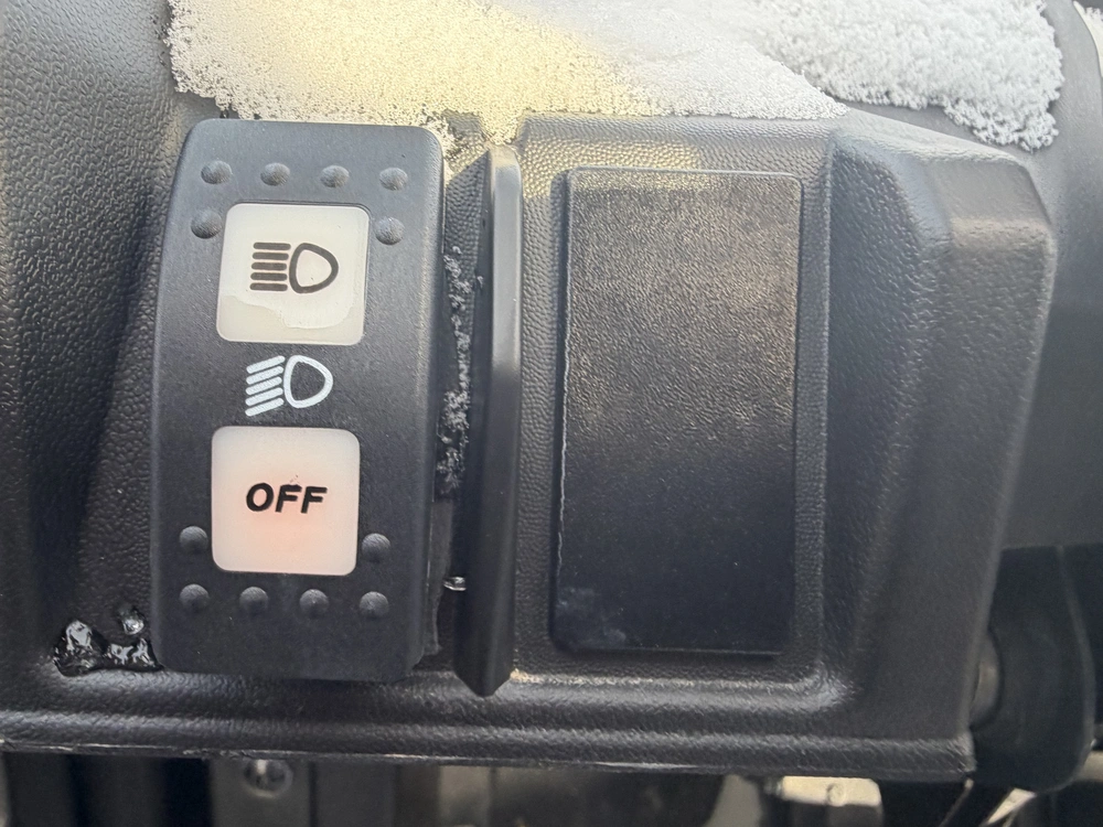 2025 Brp Commander Max Dps 1000r alt