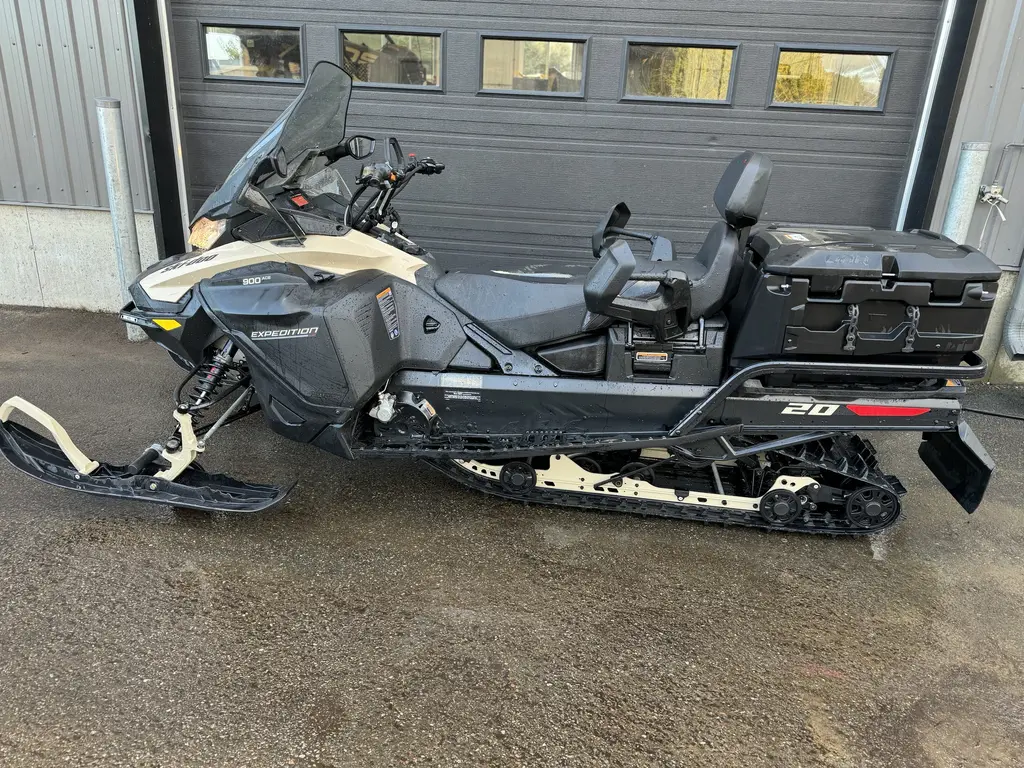 2024 Ski-Doo EXPEDITION LE 20″ 900 ACE Sile