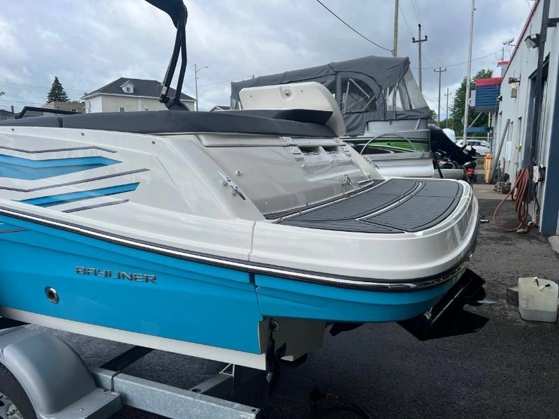Bayliner Bayliner Vr5 2021 alt