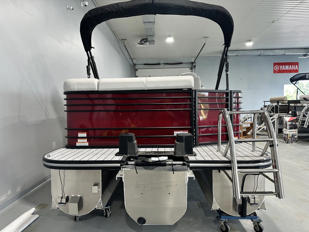 2024 Suncatcher Elite 322c alt