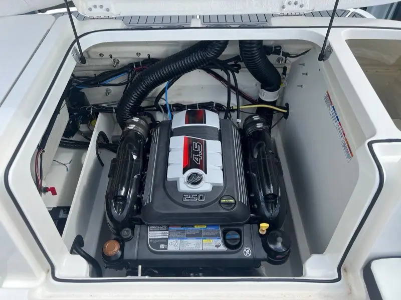 Bayliner BAYLINER VR5 2021